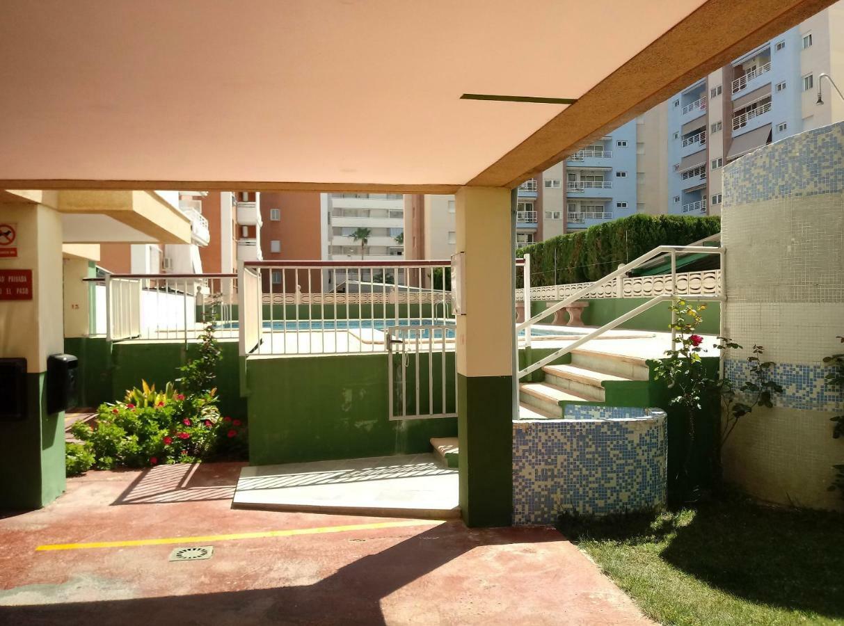 Apartamentos Gandia Grau Y Playa 3000 Exterior photo