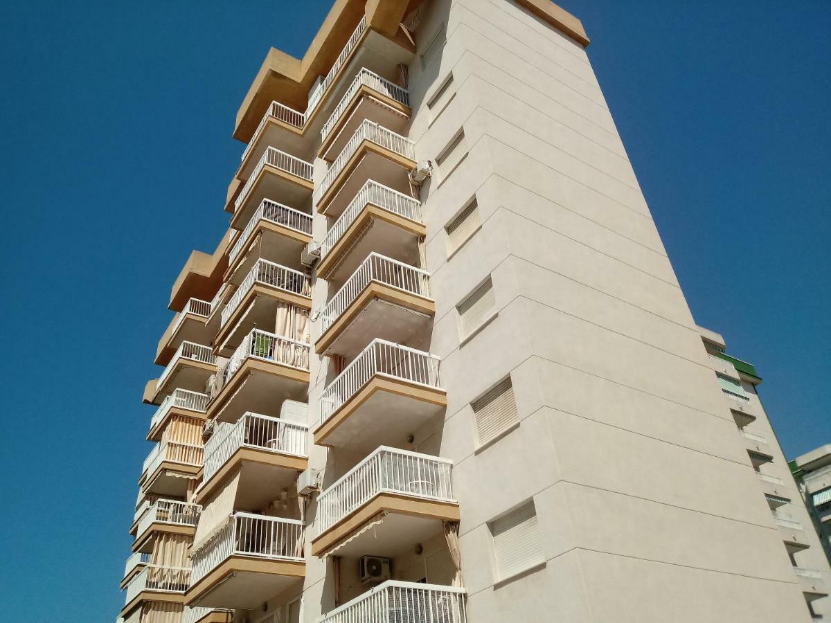 Apartamentos Gandia Grau Y Playa 3000 Exterior photo